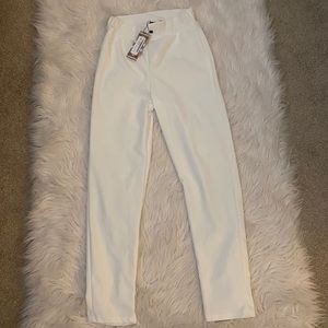 NWT Boohoo White Trousers